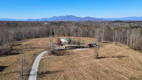 587 Fair Winds Dr, Tryon, NC 28782 photo 1