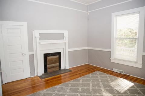 81 E Main St, Inman, SC 29349 photo 15