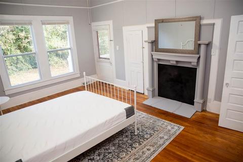 81 E Main St, Inman, SC 29349 photo 23