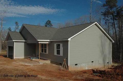 239 Settle Ave, Campobello, SC 29322 photo 2