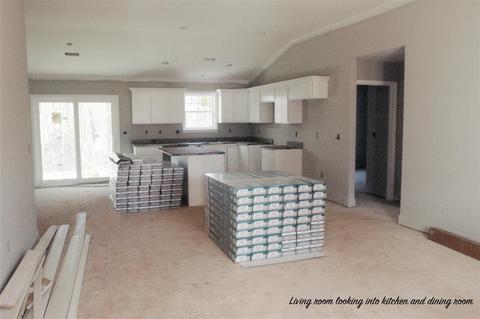 239 Settle Ave, Campobello, SC 29322 photo 3