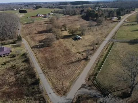 580 Christopher Rd, Campobello, SC 29322 photo 1