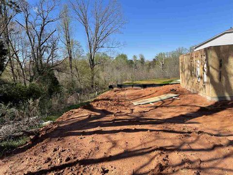 459 Torrington Dr, Duncan, SC 29334 photo 2