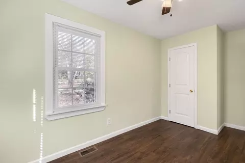 112 N Hendricks Ln, Easley, SC 29640 photo 10