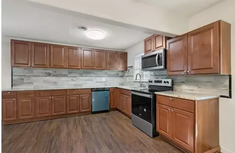 112 N Hendricks Ln, Easley, SC 29640 photo 14