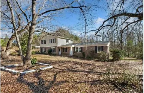 112 N Hendricks Ln, Easley, SC 29640 photo 2