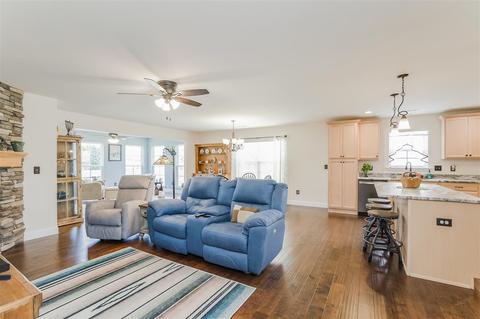 325 Blakely Ct, Lyman, SC 29365 photo 8