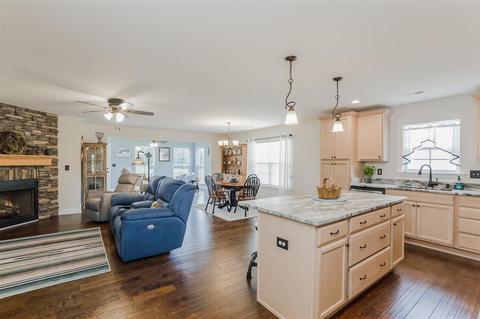 325 Blakely Ct, Lyman, SC 29365 photo 9