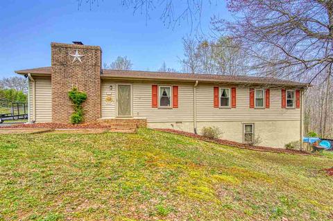 305 Pineview Dr, Moore, SC 29369 photo 1