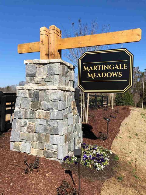 970 Equine Dr, Roebuck, SC 29376 photo 2