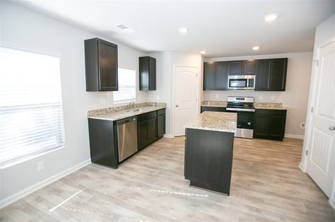 970 Equine Dr, Roebuck, SC 29376 photo 6