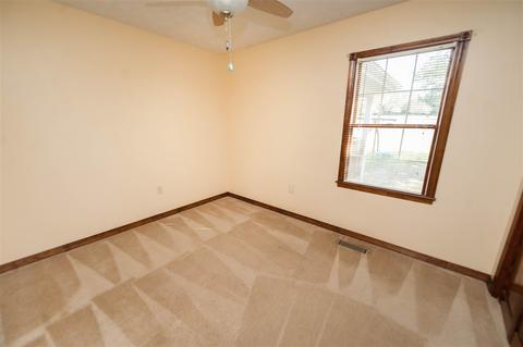 105 Graystone Dr, Moore, SC 29369 photo 14