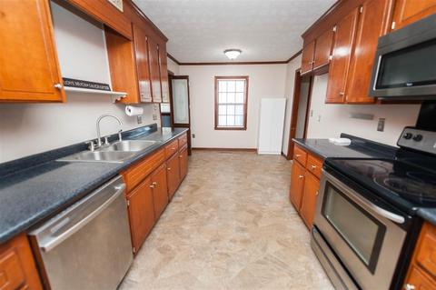 105 Graystone Dr, Moore, SC 29369 photo 11