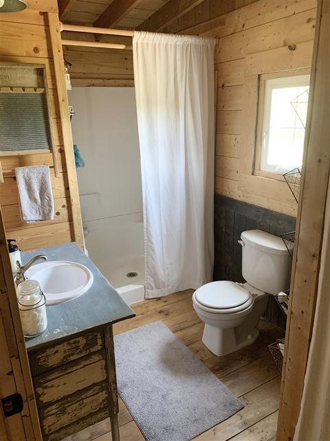 370 Loop Rd, Campobello, SC 29322 photo 10