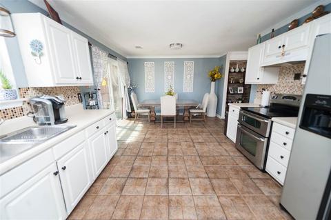 352 E Pheasant Hill Dr, Duncan, SC 29334 photo 10