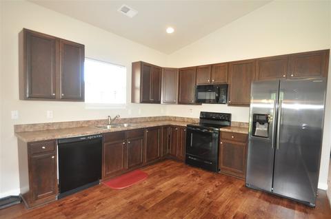8 7th St, Greer, SC 29651 photo 7
