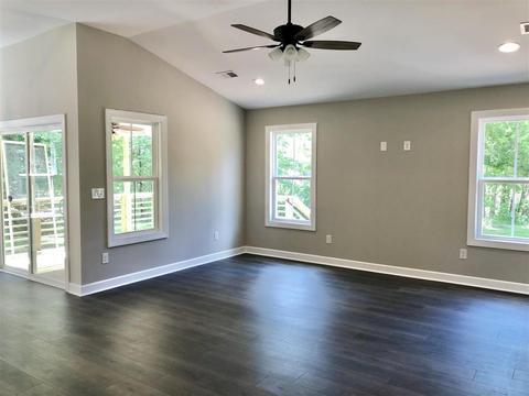 170 Earnhardt, Roebuck, SC 29376 photo 5
