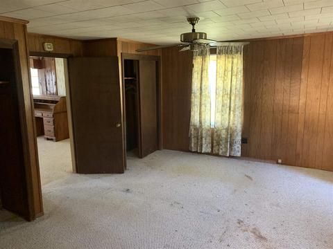 215 E Frontage Rd, Campobello, SC 29322 photo 8