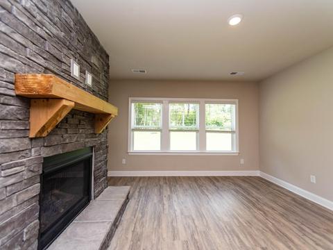 2110 Greasby Dr, Greer, SC 29650 photo 13