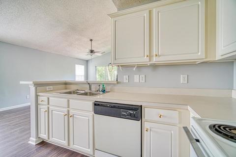 328 Hampton Ridge Dr, Greer, SC 29651 photo 12