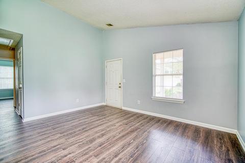 328 Hampton Ridge Dr, Greer, SC 29651 photo 5