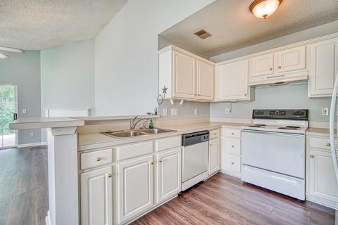328 Hampton Ridge Dr, Greer, SC 29651 photo 10