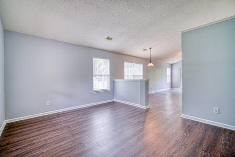 328 Hampton Ridge Dr, Greer, SC 29651 photo 3