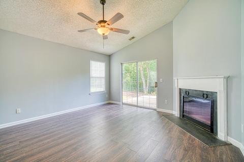 328 Hampton Ridge Dr, Greer, SC 29651 photo 9
