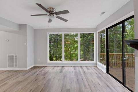 220 Brookside Dr, Duncan, SC 29334 photo 7