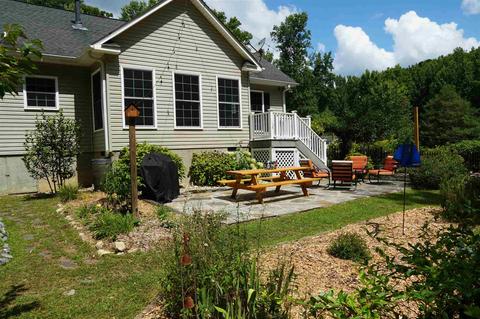 595 Braewick Rd, Tryon, NC 28782 photo 3