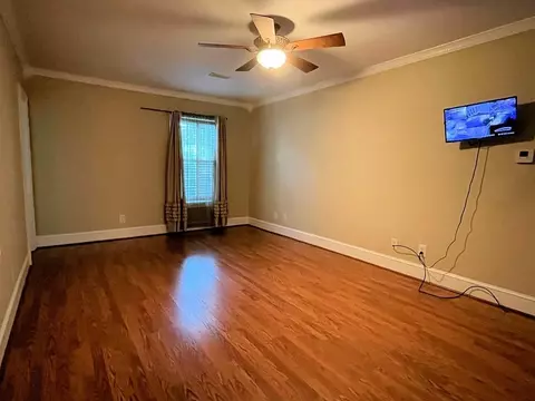 212 E Fairview Ave, Gaffney, SC 29340 photo 5