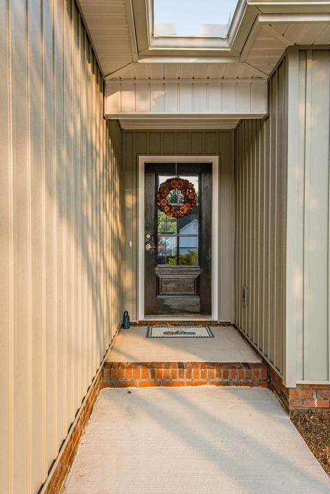 215 Ashton Dr, Moore, SC 29369 photo 2