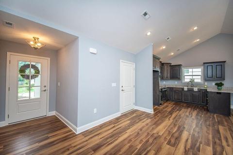215 Ashton Dr, Moore, SC 29369 photo 13