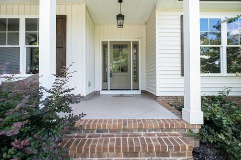 106 Cunningham Dr, Greer, SC 29650 photo 4
