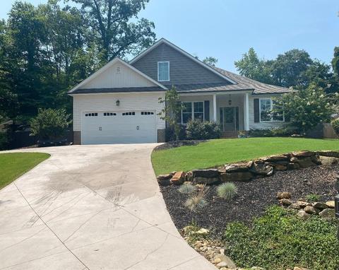 106 Cunningham Dr, Greer, SC 29650 photo 2