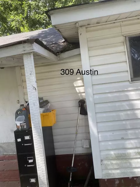 309 Austin St, Greer, SC 29651 photo 5