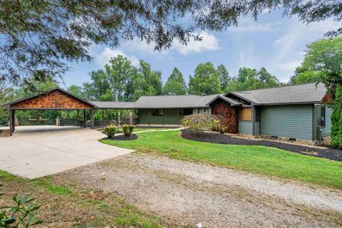 940 Christopher Rd, Campobello, SC 29322 photo 1