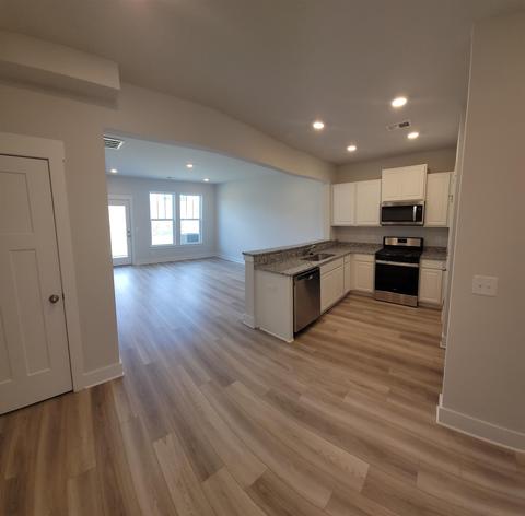 1054 Millison Pl, Moore, SC 29369 photo 2