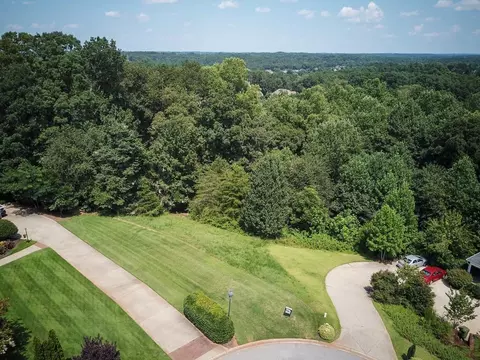 220 E Caledonia Ct, Inman, SC 29349 photo 3