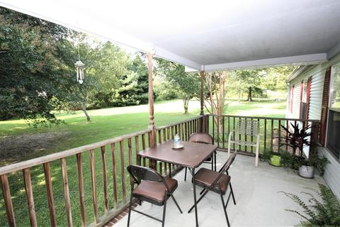 269 Babb Rd, Campobello, SC 29322 photo 5