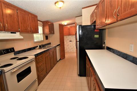269 Babb Rd, Campobello, SC 29322 photo 8