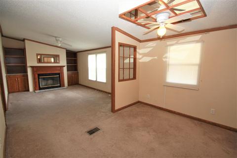 269 Babb Rd, Campobello, SC 29322 photo 12