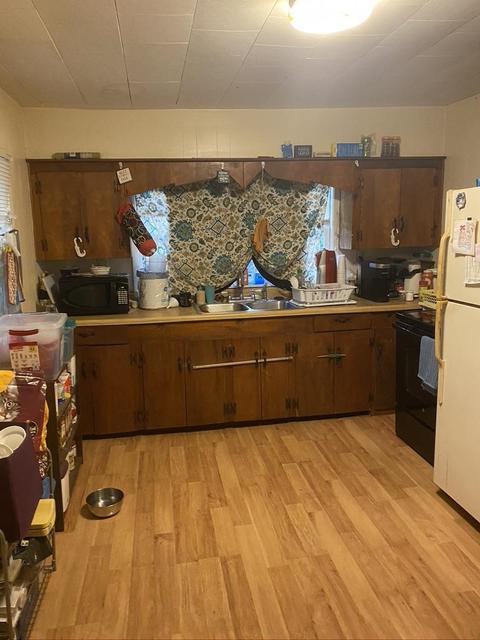 18 E Pine St, Startex, SC 29377 photo 5