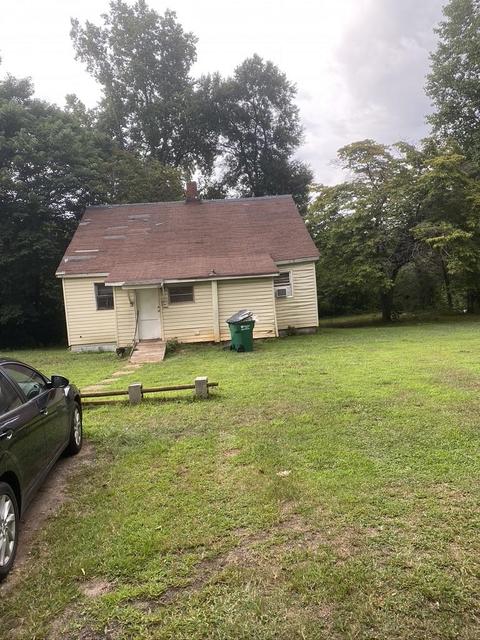 18 E Pine St, Startex, SC 29377 photo 1