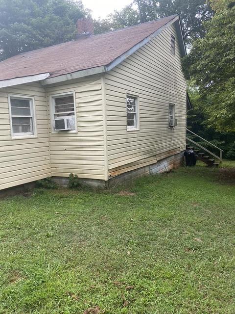 18 E Pine St, Startex, SC 29377 photo 4