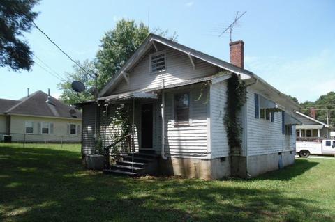 35 Chestnut St, Startex, SC 29377 photo 8