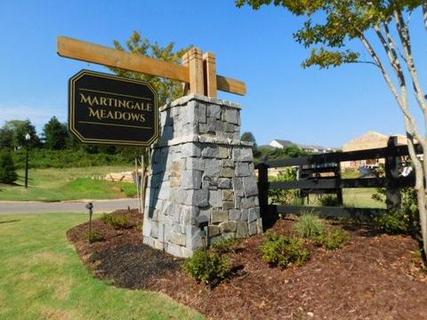 910 Equine Dr, Roebuck, SC 29376 photo 2