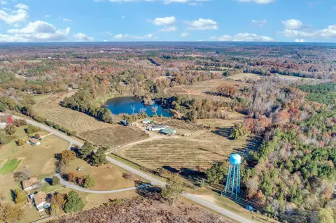 2425 Watson Rd, Enoree, SC 29335 photo 8