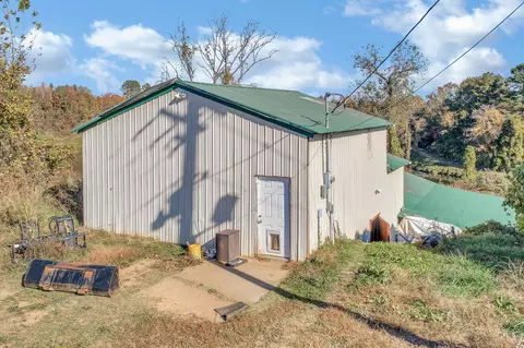 2425 Watson Rd, Enoree, SC 29335 photo 4