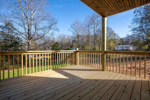 225 Settle Ave, Campobello, SC 29322 photo 31